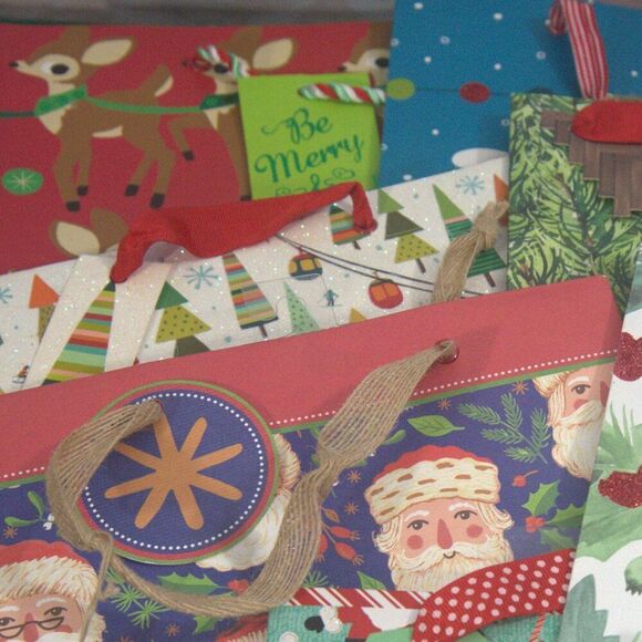 Premium Christmas Gift Bag Bundle Set of 14 - Picture 2 of 9